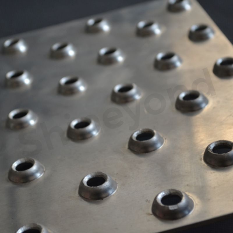 Anti-slip Expanded Metal